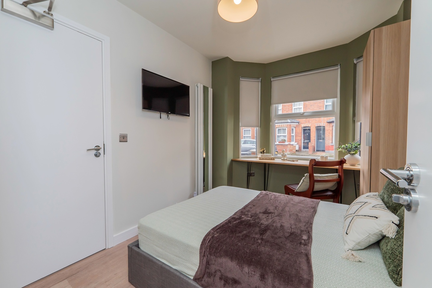 Additional image 8 of Room in a Shared House, Kensington Road, RG30, N1 7GU
