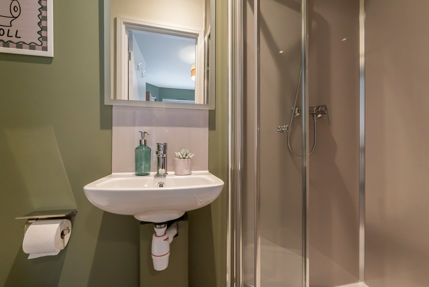 Additional image 9 of Room in a Shared House, Kensington Road, RG30, N1 7GU