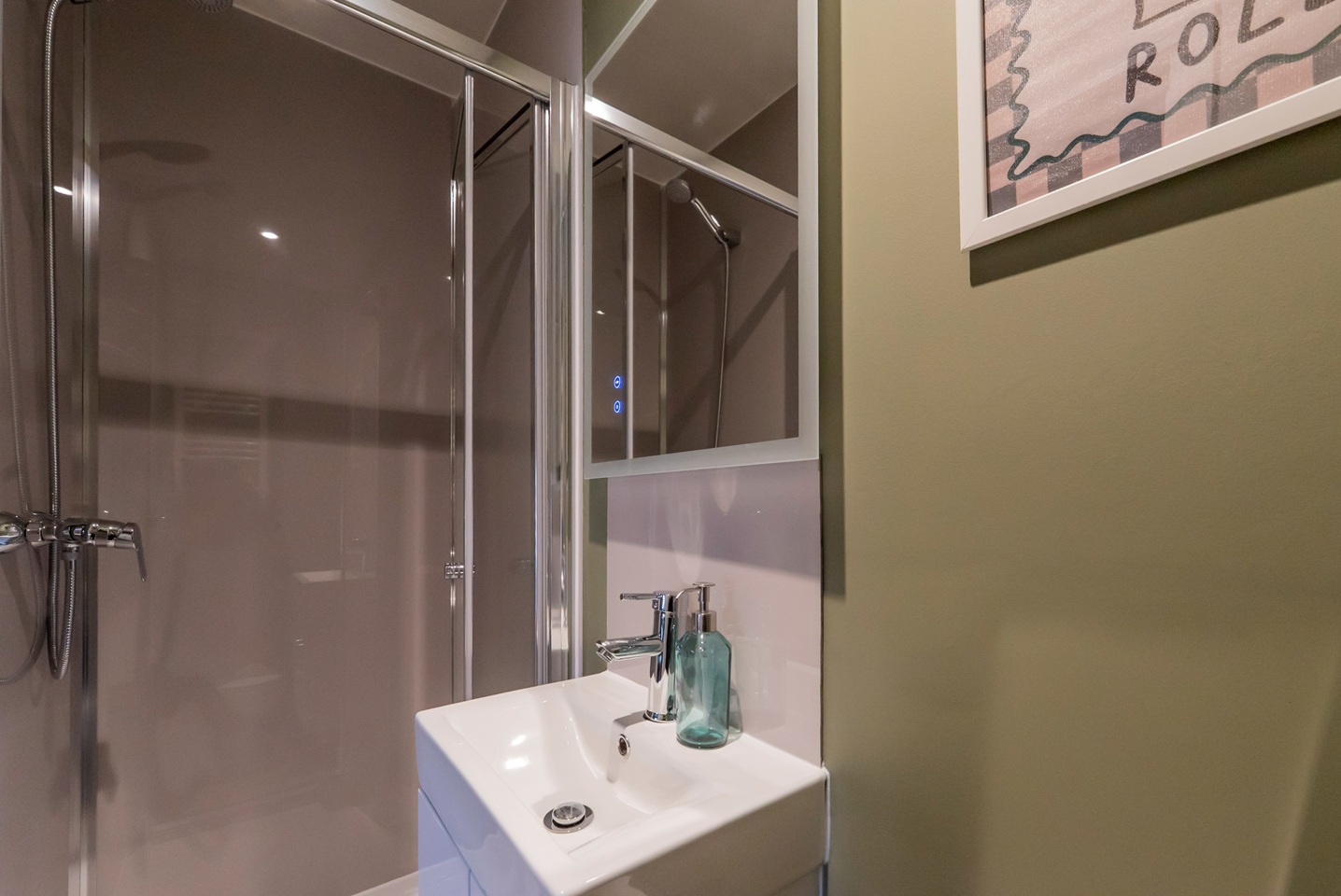 Additional image 18 of Room in a Shared House, Kensington Road, RG30, N1 7GU