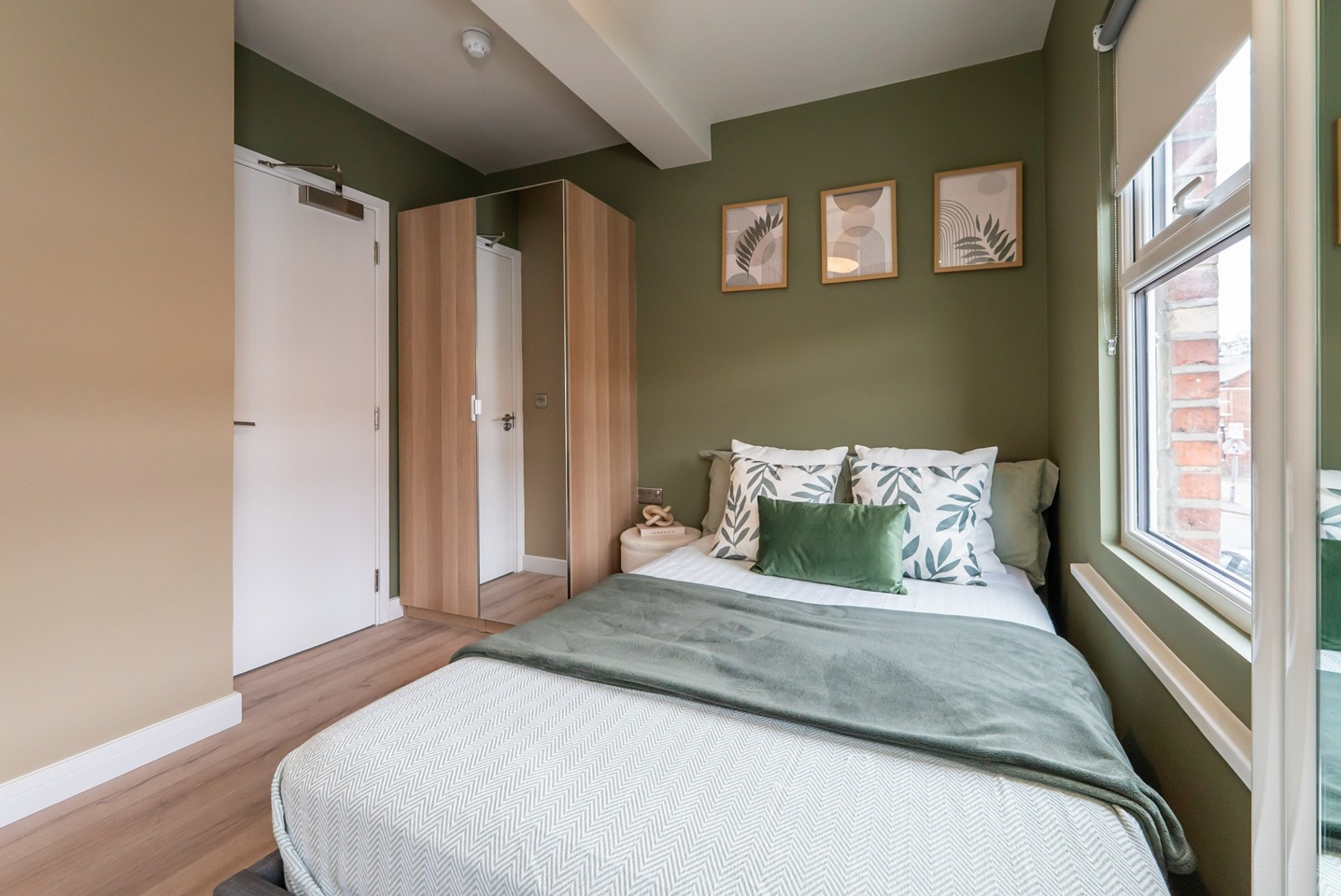 Additional image 30 of Room in a Shared House, Kensington Road, RG30, N1 7GU