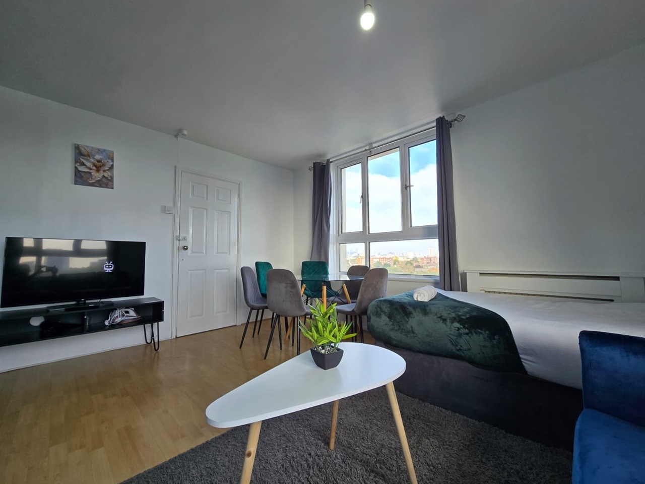 Additional image 3 of 3 Bed Flat, Rowcross St, SE1, N1 7GU