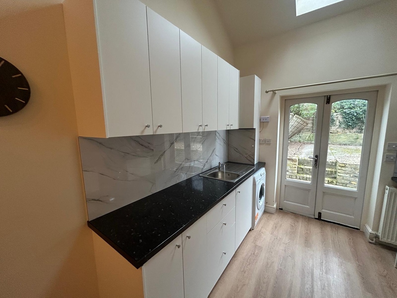 Additional image 6 of 3 Bed Flat, Lambert Road, SW2, N1 7GU