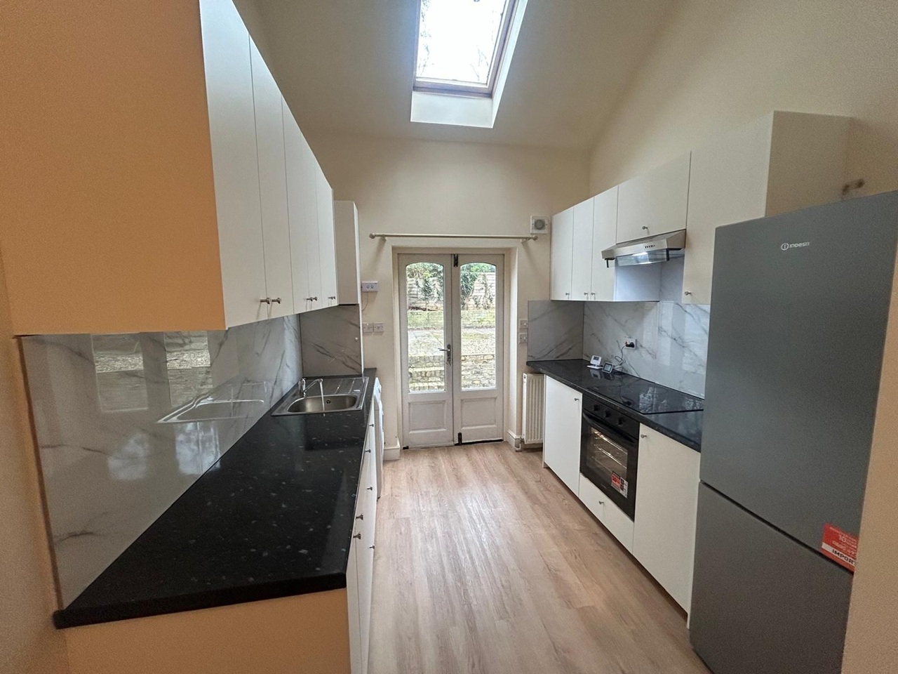 Additional image 15 of 3 Bed Flat, Lambert Road, SW2, N1 7GU