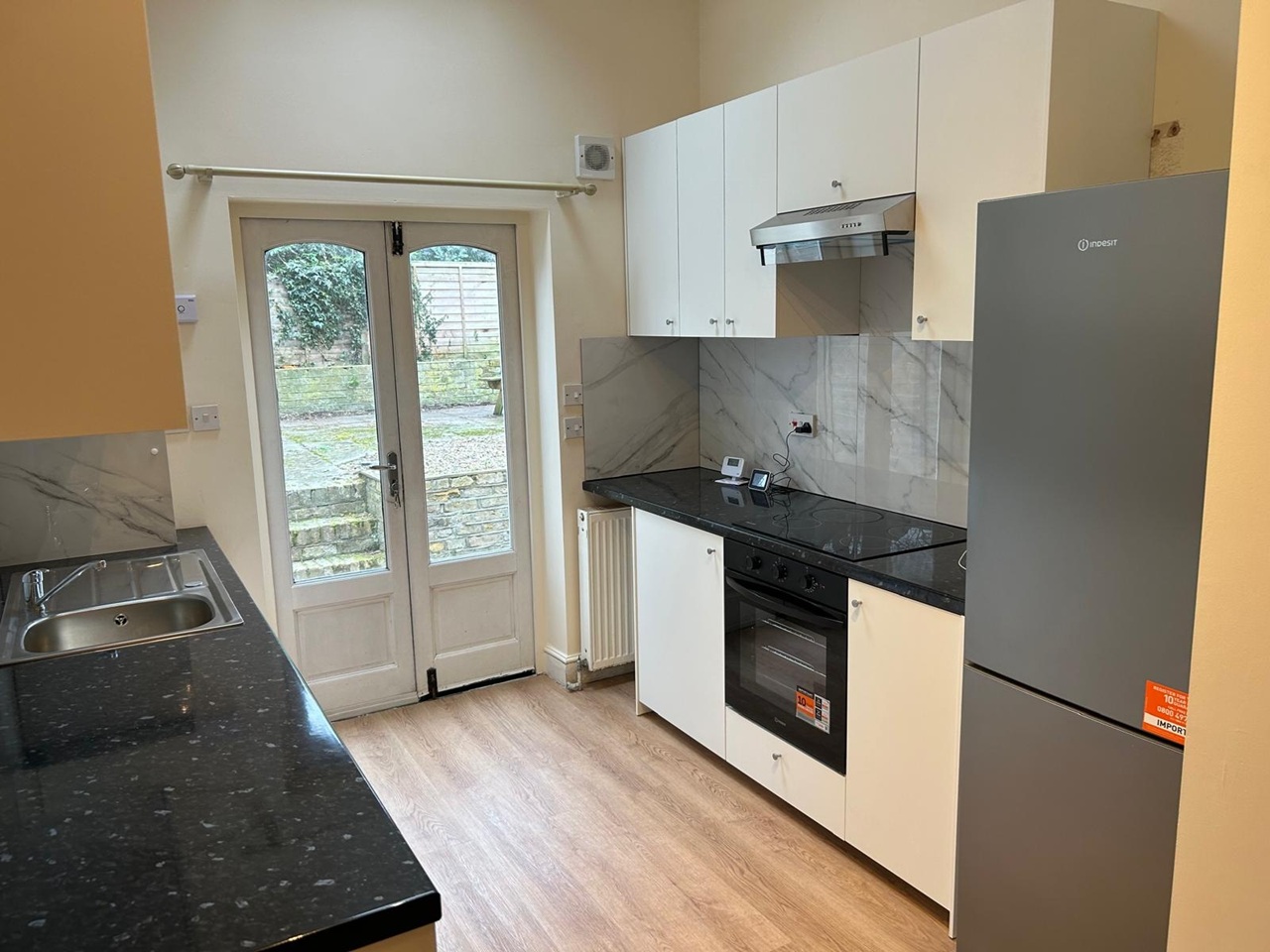 Additional image 25 of 3 Bed Flat, Lambert Road, SW2, N1 7GU