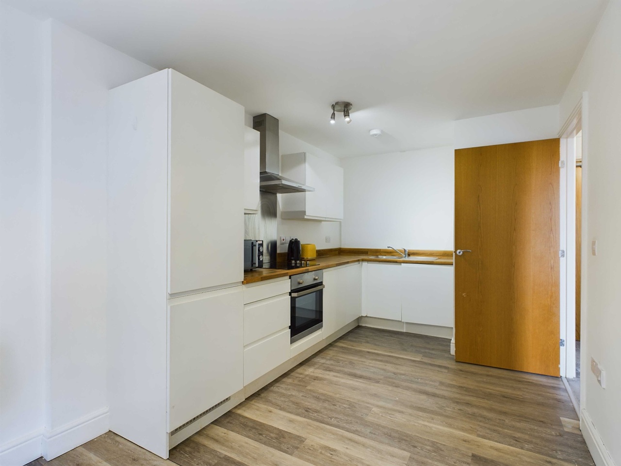Additional image 3 of 1 Bed Flat, Celtic House, DE1, N1 7GU