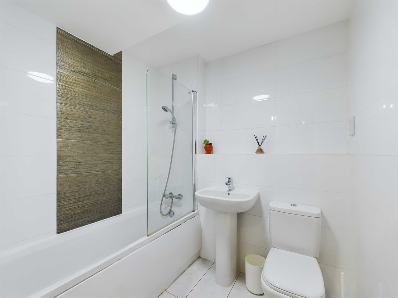 Additional image 6 of 1 Bed Flat, Celtic House, DE1, N1 7GU