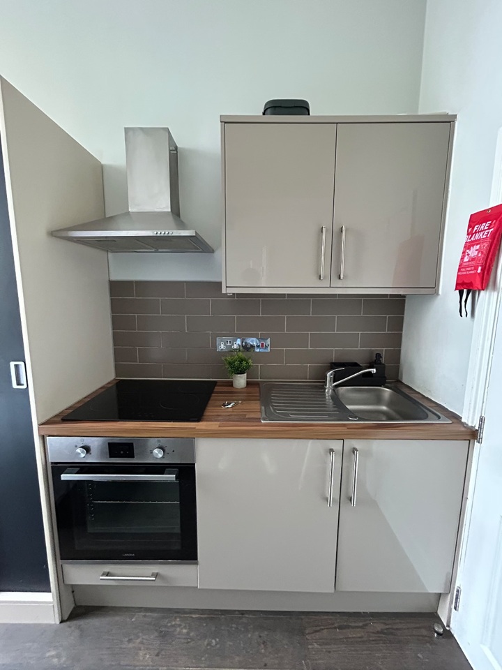 Additional image 6 of Studio Flat, Hazel Court, W2, N1 7GU