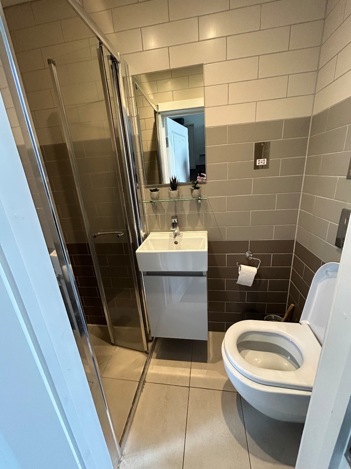 Additional image 7 of Studio Flat, Hazel Court, W2, N1 7GU