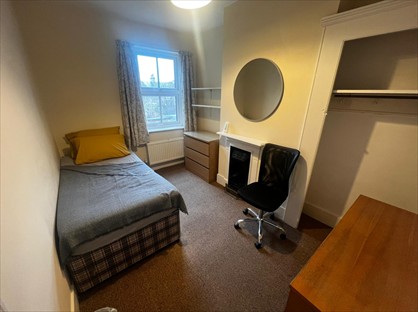 Room in a Shared House, Catharine Street, CB1