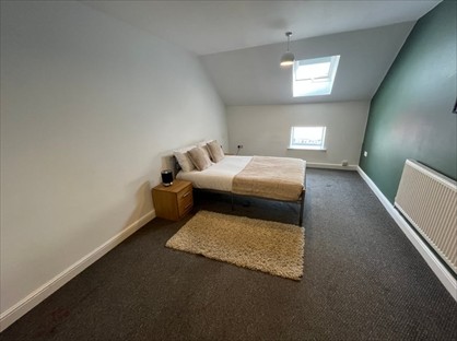 Room in a Shared House, Yorke Street, NG19
