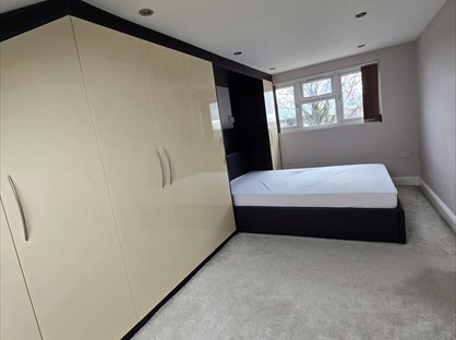 1 Bed Flat, Elgin Road, IG3