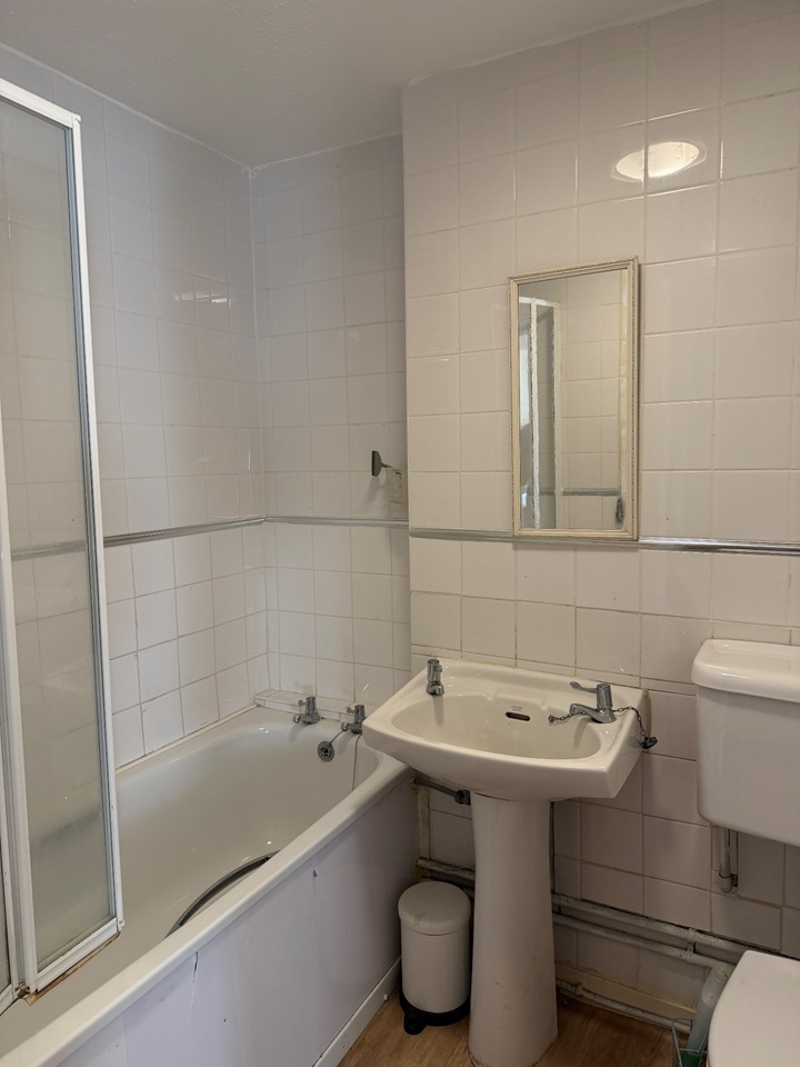 Additional image 12 of 2 Bed Flat, Mansfield Street, G11, N1 7GU