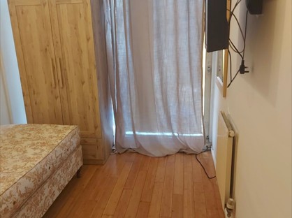 Room in a Shared House, Laverstoke Gardens, SW15