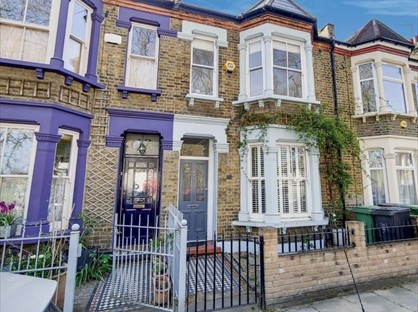 Room in a Shared House, Scawen Road, SE8