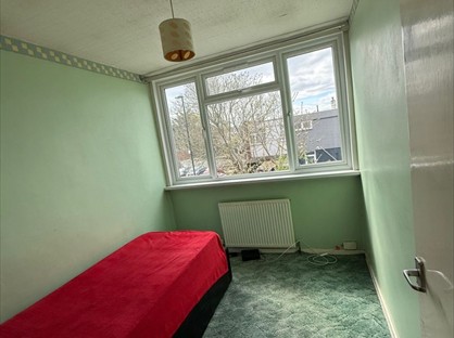 Room in a Shared House, Stofield Garden, SE9