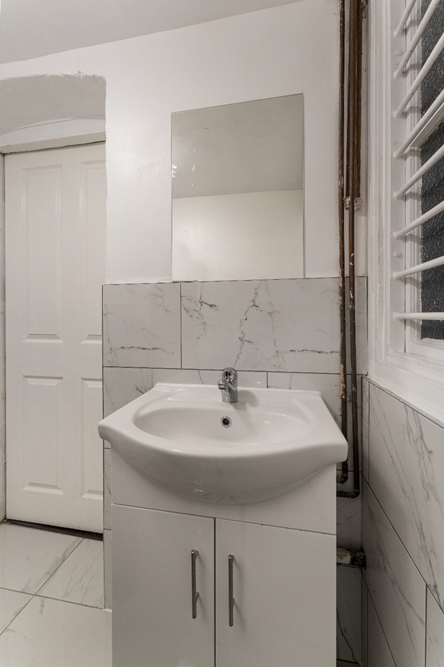 Additional image 10 of Room in a Shared Flat, London, E1, N1 7GU