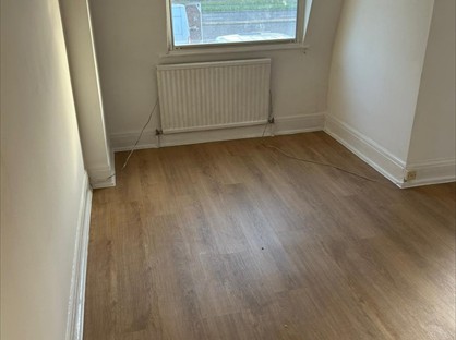 Room in a Shared House, Great West Road, TW5