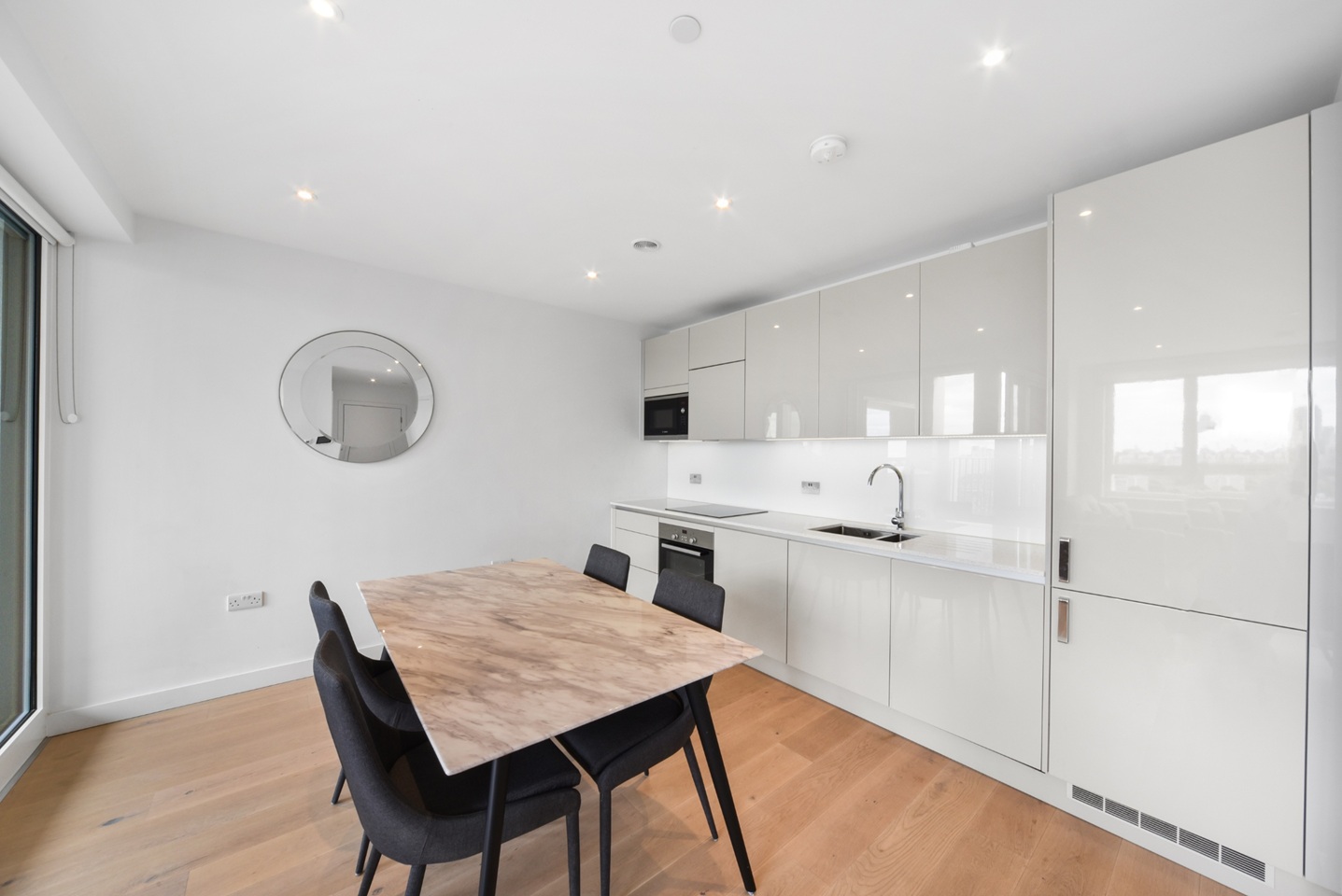 Additional image 2 of 1 Bed Flat, Walworth Road, SE17, N1 7GU