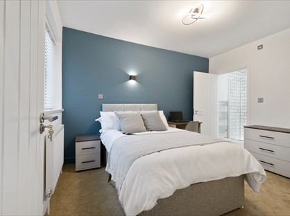 Room in a Shared House, Seaview Road, ME7