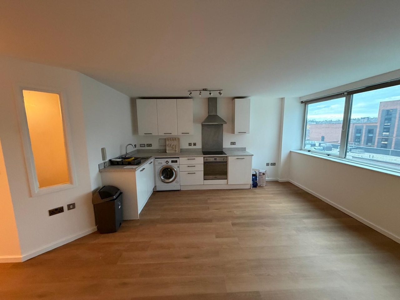 Studio Flat, Marco Island, NG1, N1 7GU