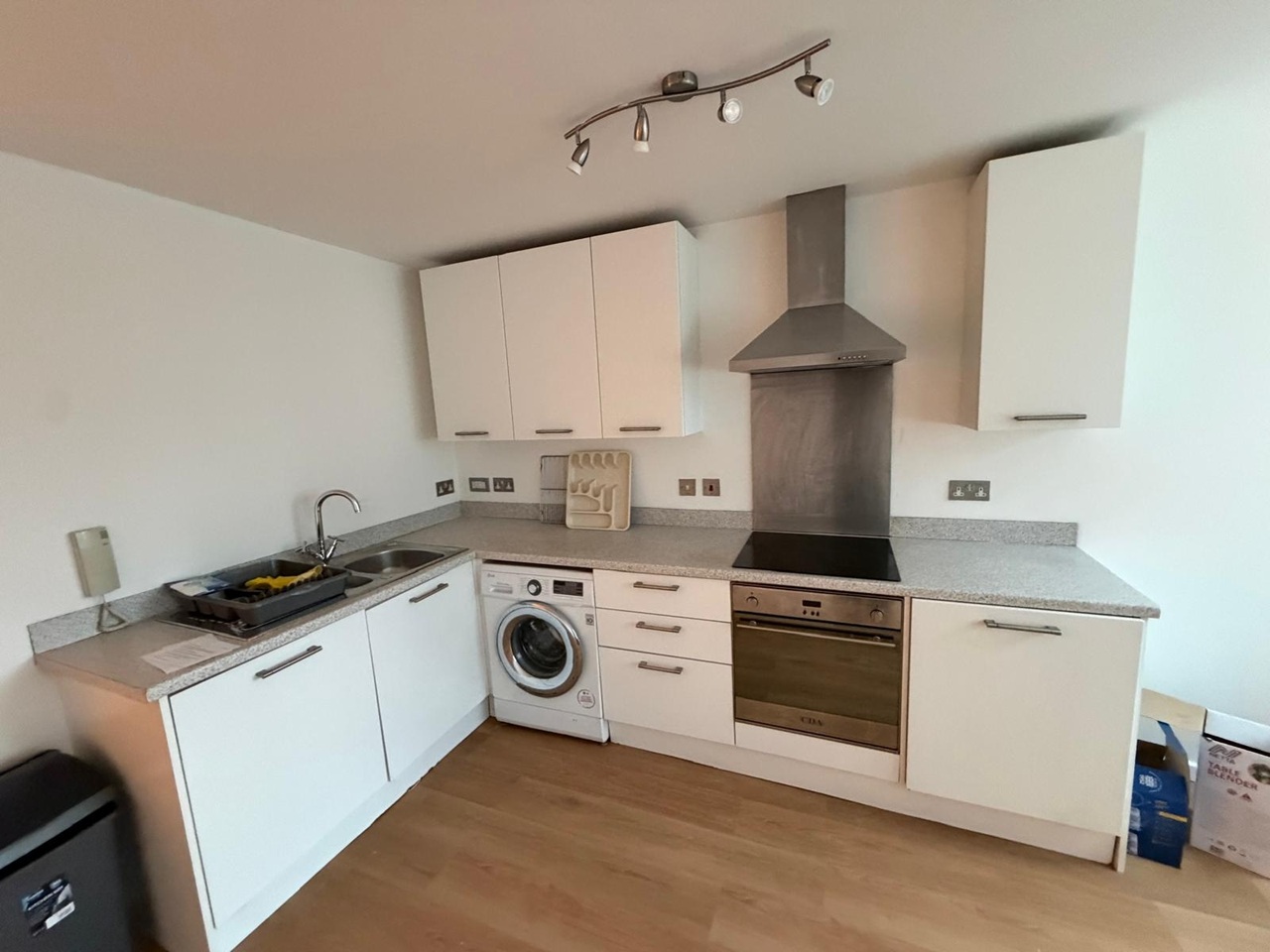 Additional image 2 of Studio Flat, Marco Island, NG1, N1 7GU