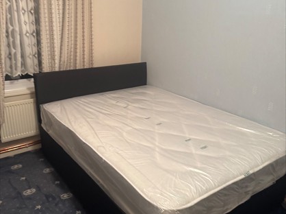 4 Bed Terraced House, Clayburn Circle, SS14