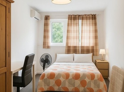 Room in a Shared House, Hollow Way, OX4