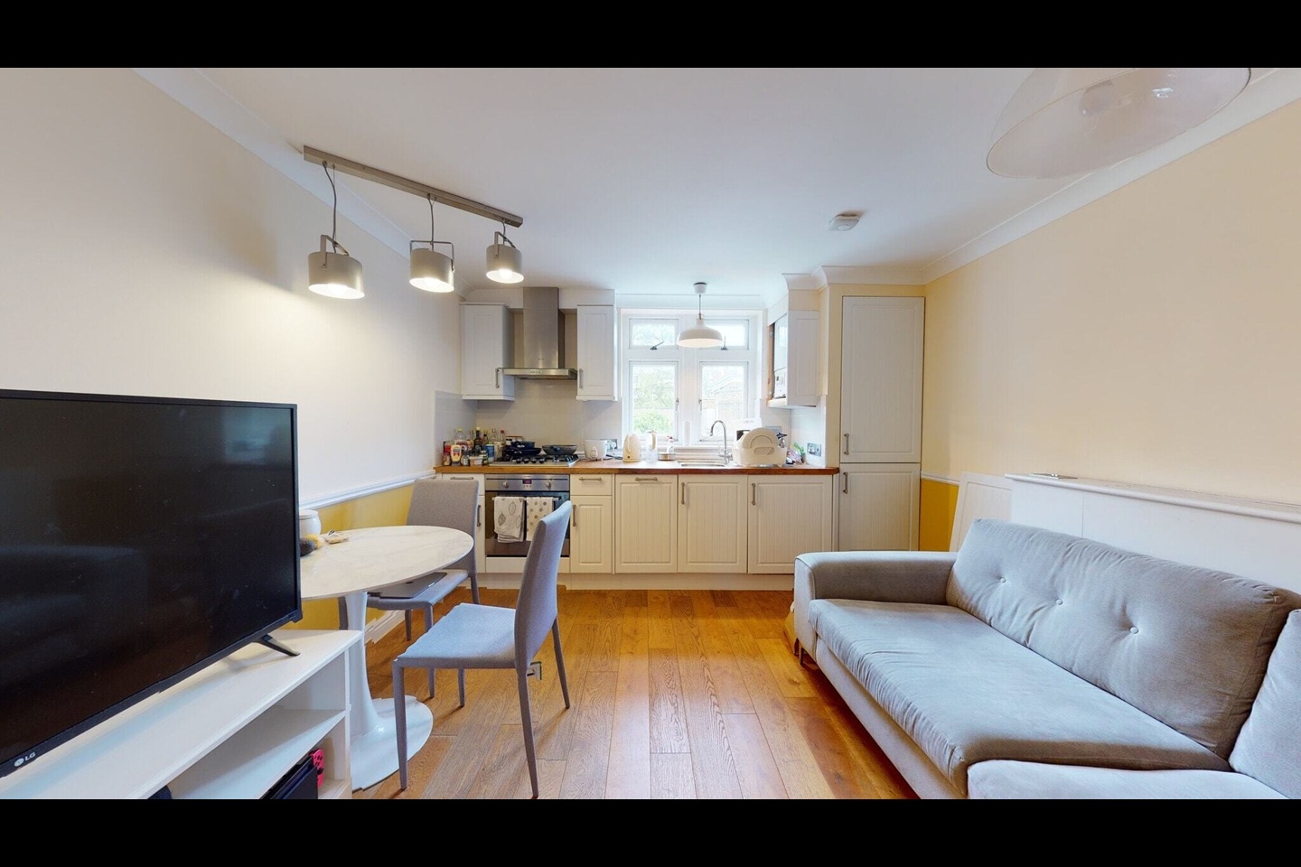 Additional image 4 of 2 Bed Flat, Orsett Terrace, W2, N1 7GU