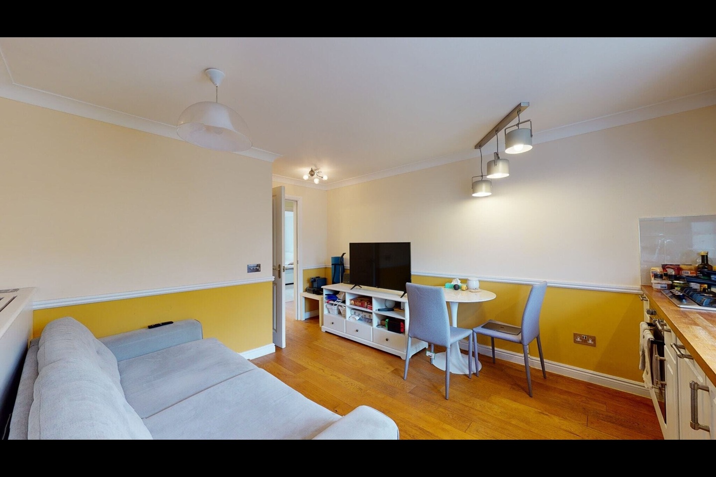 Additional image 9 of 2 Bed Flat, Orsett Terrace, W2, N1 7GU
