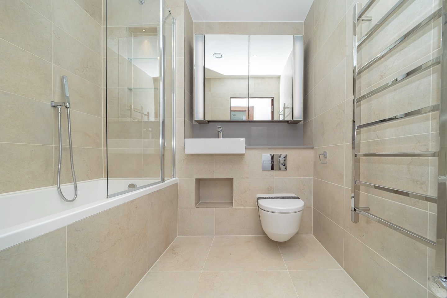 Additional image 4 of 2 Bed Flat, Lanchester Way, SW11, N1 7GU