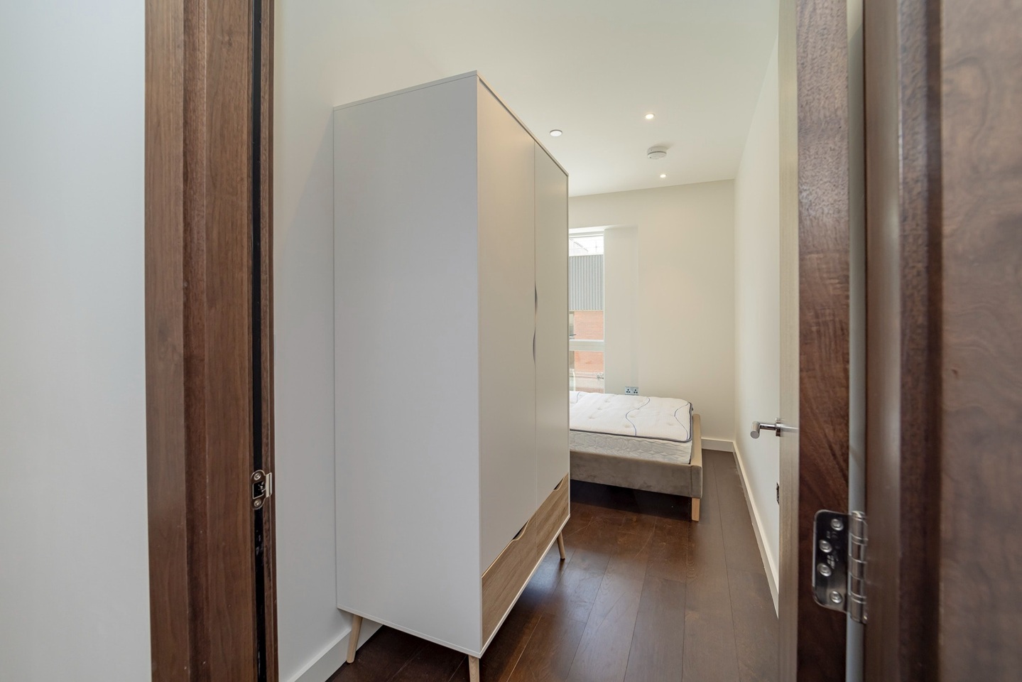 Additional image 12 of 2 Bed Flat, Lanchester Way, SW11, N1 7GU