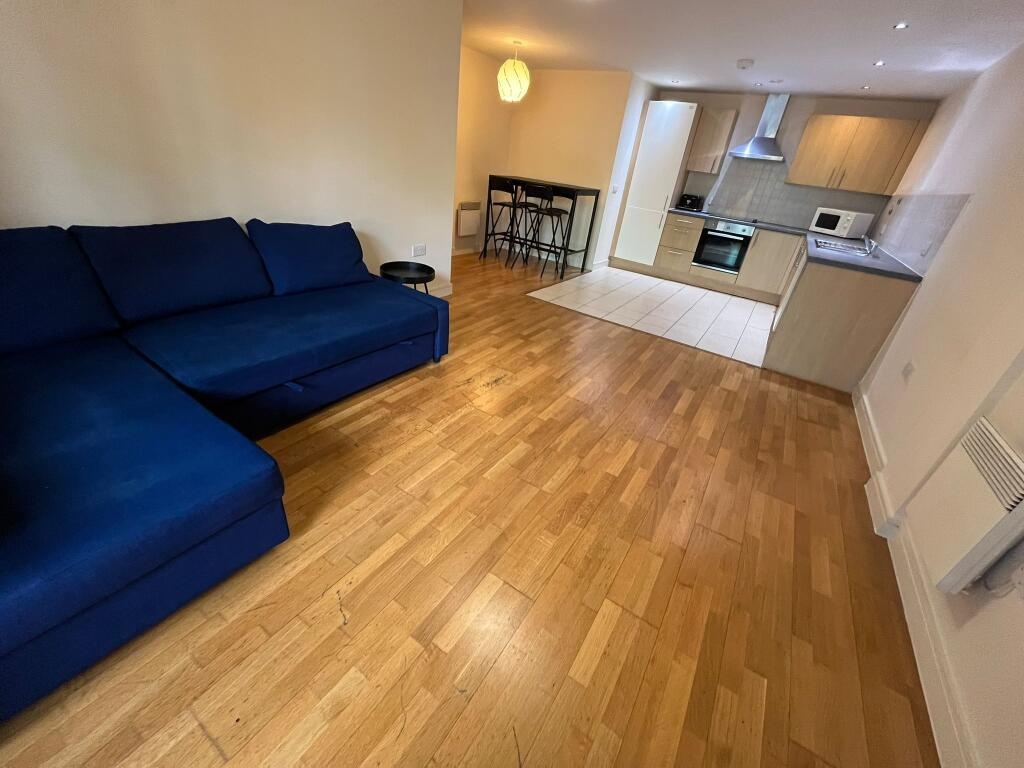 2 Bed Flat, Dyche St, M4, N1 7GU