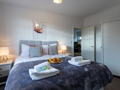 2 Bed Flat, Orton Malborne, PE2