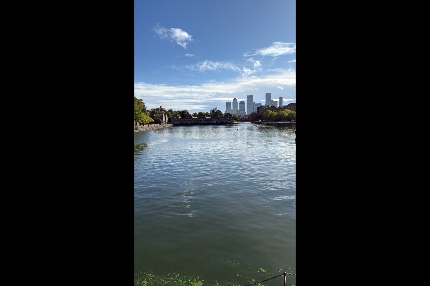 2 Bed Flat, Maynards Quay, E1W, N1 7GU