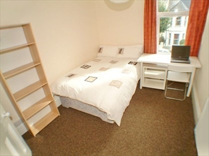 Room in a Shared House, Kingsley Road, PL4