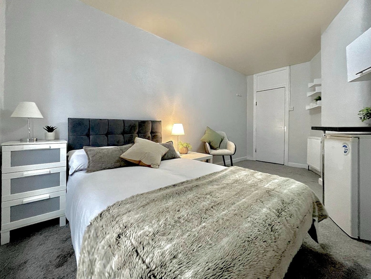Leeds - Room in a Shared House, Hawksworth Grove, LS5 - To Rent Now for ...