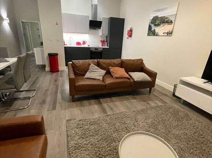2 Bed Flat, Northgate Street, SA71