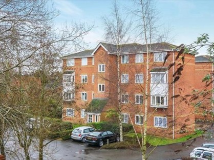 2 Bed Flat, Ascot Court, GU11