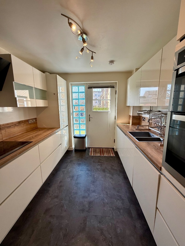 Additional image 5 of 2 Bed Flat, Waterside Place, G5, N1 7GU