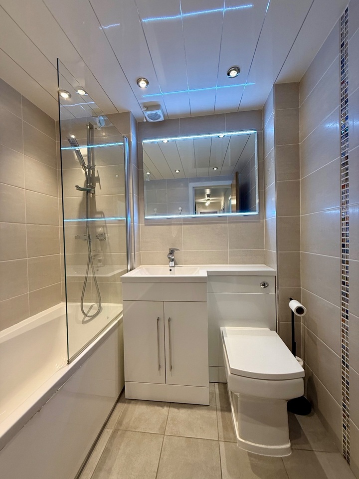 Additional image 8 of 2 Bed Flat, Waterside Place, G5, N1 7GU