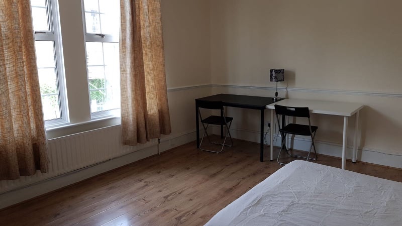 Additional image 3 of Room in a Shared Flat, Clapham High St, SW4, N1 7GU