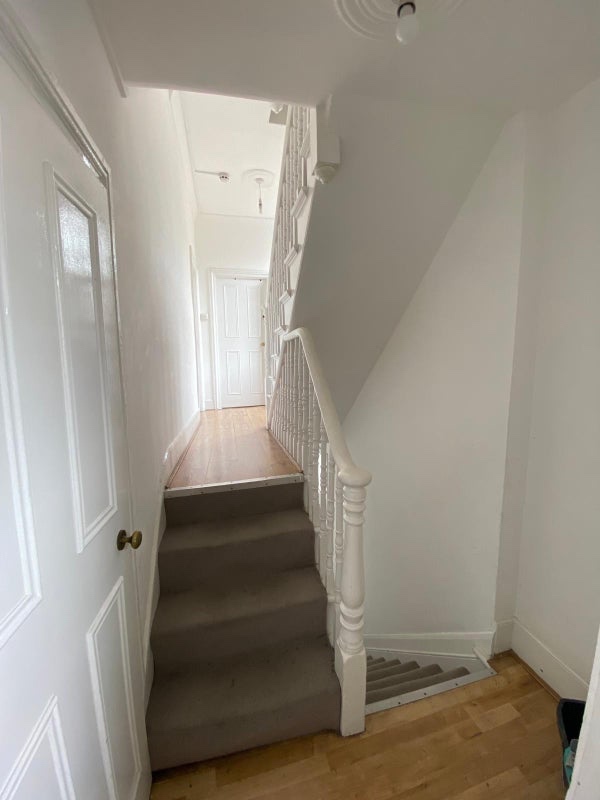 Additional image 7 of Room in a Shared Flat, Clapham High St, SW4, N1 7GU