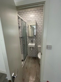 Additional image 7 of Room in a Shared House, Tilehurst Road, RG30, N1 7GU