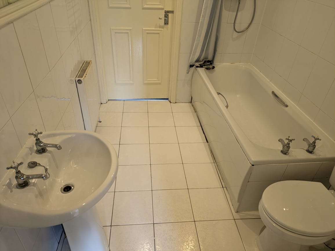Additional image 9 of Room in a Shared Flat, Sauchiehall Street, G2, N1 7GU