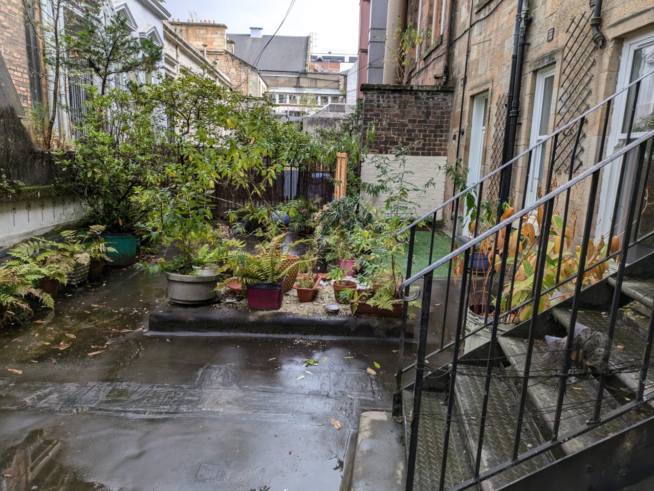 Additional image 15 of Room in a Shared Flat, Sauchiehall Street, G2, N1 7GU