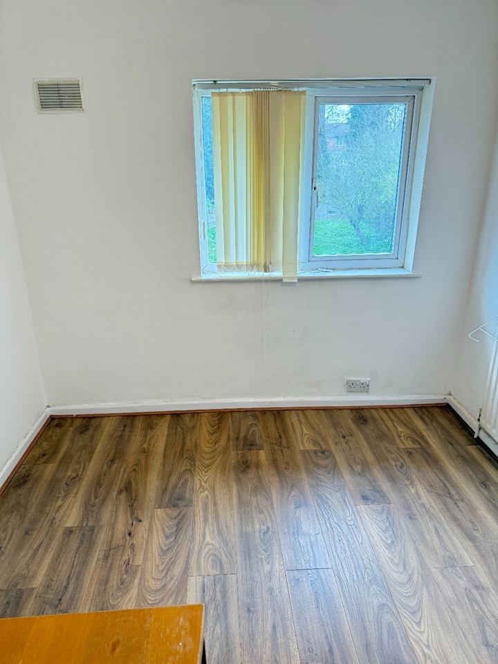 Additional image 5 of 4 Bed Semi-Detached House, Manton Crescent, NG9, N1 7GU