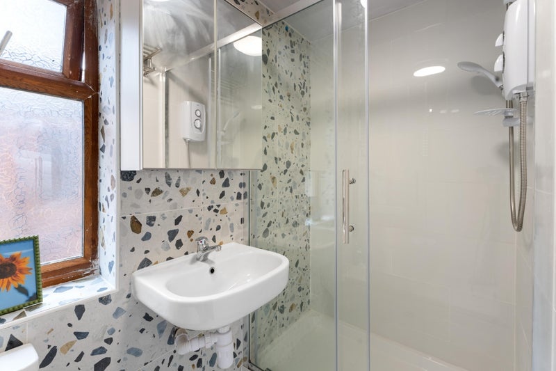 Additional image 6 of Room in a Shared House, Station Road, B14, N1 7GU