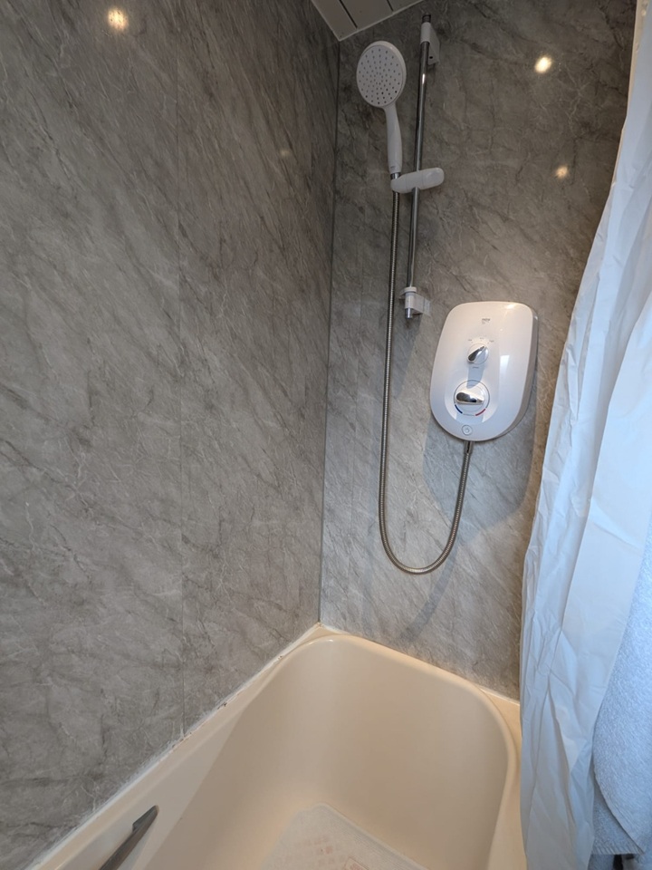 Additional image 4 of Room in a Shared Flat, Grovepark St, G20, N1 7GU