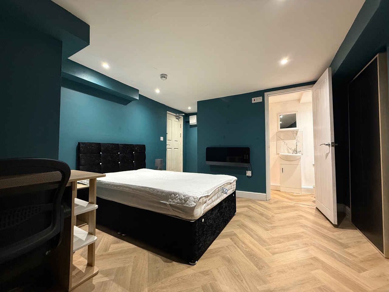 Additional image 6 of Room in a Shared House, Derby Road, M6, N1 7GU