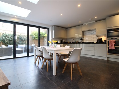 5 Bed End Terrace, Culmstock Road, SW11
